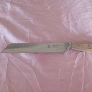WALLOP Bread Knife - 8 Inch German 1.4116 High Carbon Razor Sharp,Ergonomic Wood